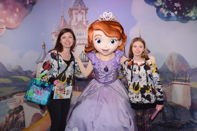 wdw2018031925634133_408445832802_dsnyRes-base_dsnyLoc-reg